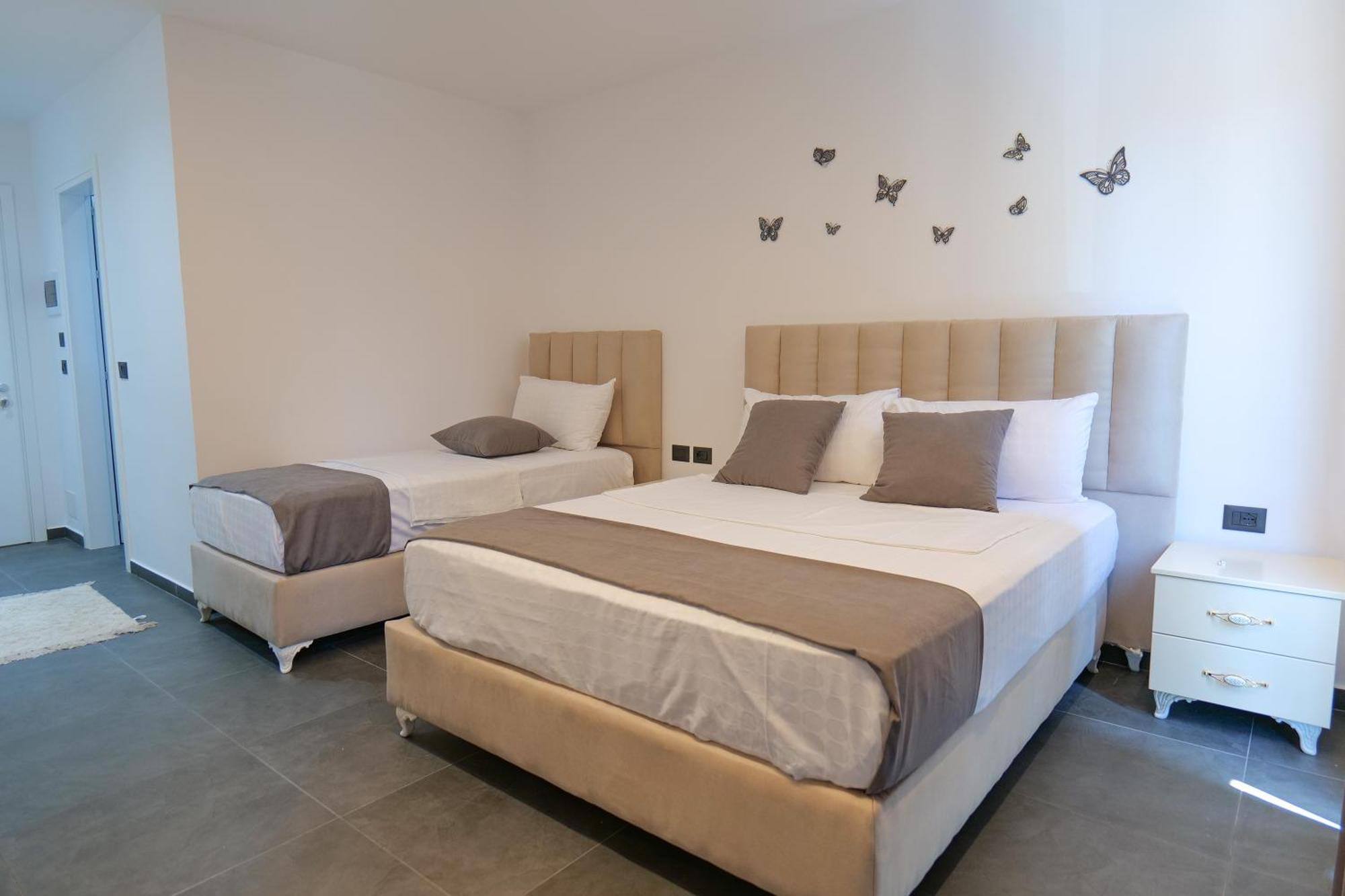 Hotel Celaj Vlore Ngoại thất bức ảnh