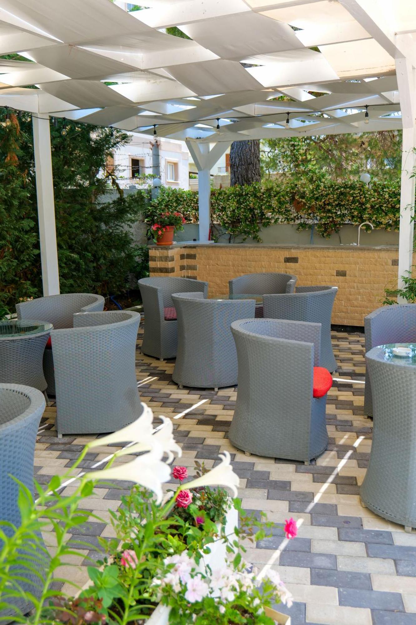 Hotel Celaj Vlore Ngoại thất bức ảnh