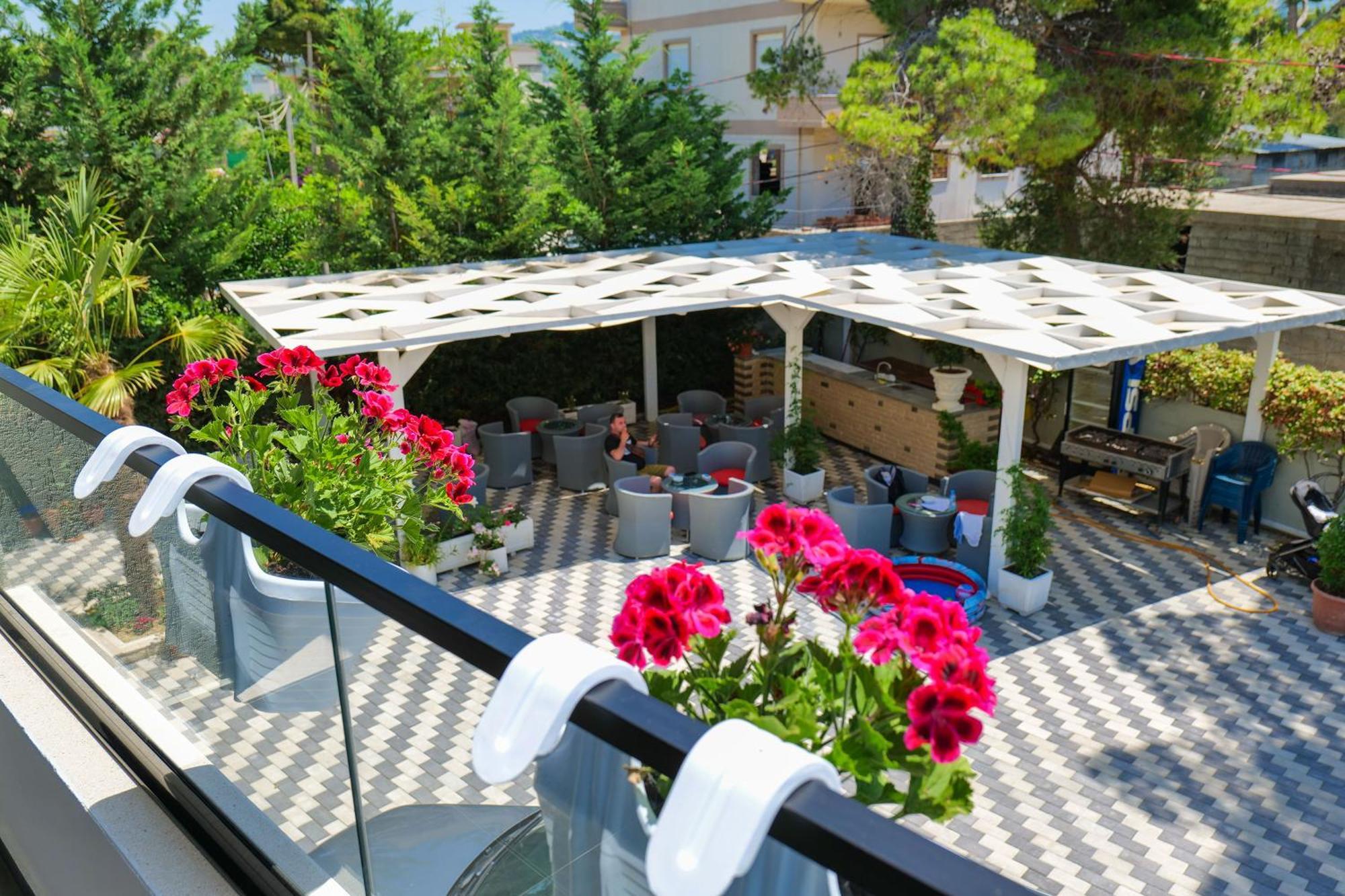 Hotel Celaj Vlore Ngoại thất bức ảnh