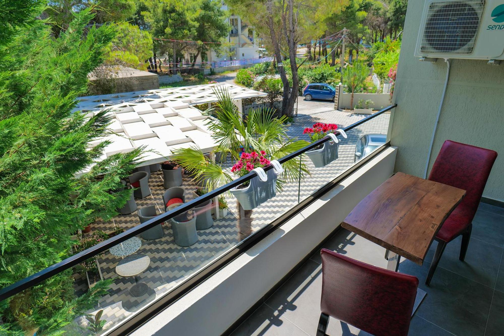 Hotel Celaj Vlore Ngoại thất bức ảnh